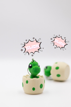 Baby Dino Clicker Anahtarlık – Sevimli Yumurta Dinozor Anahtarlık
