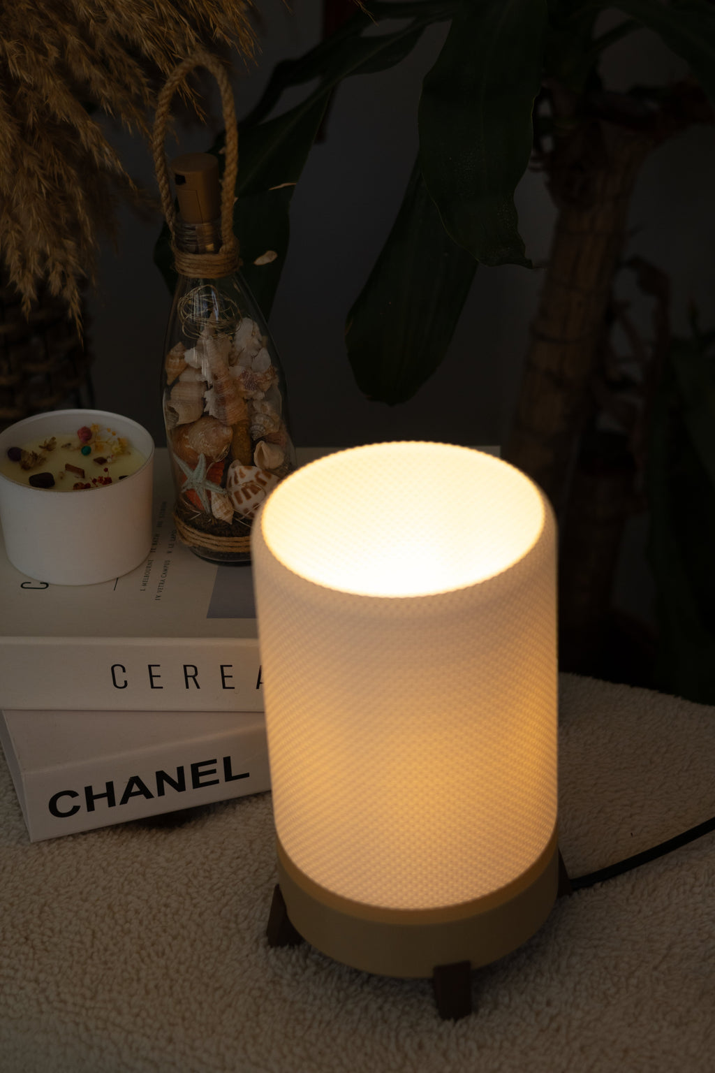 Silindir Dokulu Modern Masa AbajurU (Ampul Dahil Değildir)